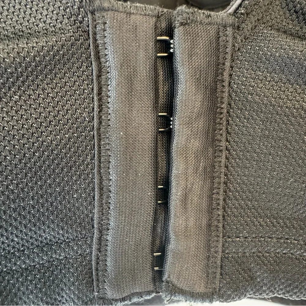 Livi 40G Adjustable Shoulder Max Support Underwire Sports Bra Full Coverage 0016 - Picture 12 of 14